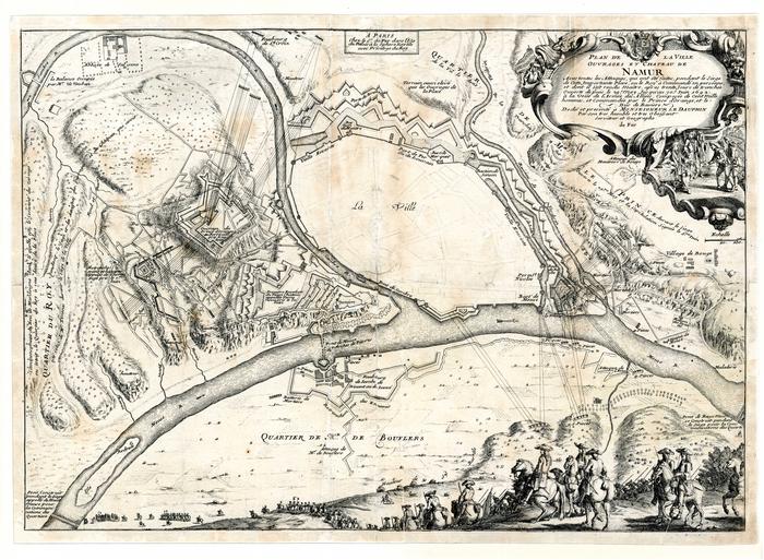 Plan de la Ville, Ouvrages et château de Namur Avec toutes les Attaques qui ont été faites, pendant le siège de cette Importante Place, ou le Roy à commandé en personne, et dont il s'est rendu Maître, apres trente Jours de tranchée ouverte depuis le 29 May, Jusqu'au 30 Iuin 1692: à la Veue de l'Armée, des Alliées, composée de cent mille hommes, et commandéé par le Prince d'Orange, et le: Duc de Baviere. Dedié et presenté à Monseigneur le Dauphin par son tres humble et tres obeissant serviteur et geographe De Fer. A Paris chez le Sr De Fer dans l'Isle du Palais à la Sphere Royale avec privilege du Roy.