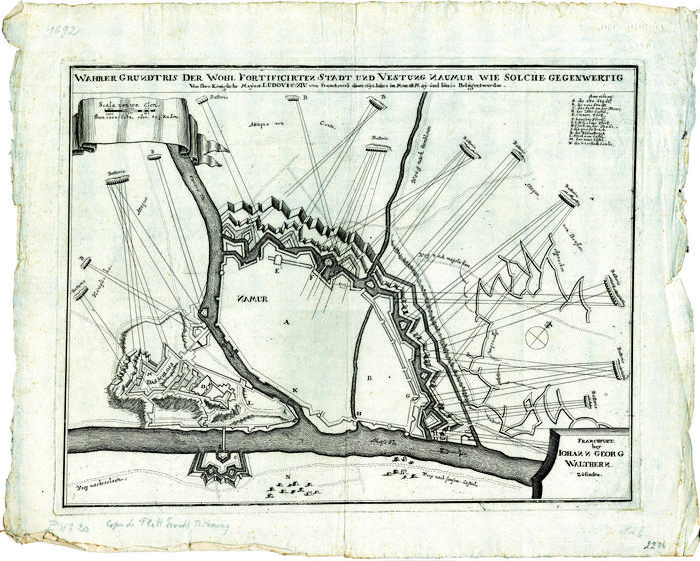 Wahrer Grundtris der Wohl Fortificirten Stadt und Vestung Naumur wie Solche gegenwertig von Ihro Kőnigliche Maijest. Ludovic. XIV von Franckreich dieses 1692. Iahrs im Monat Maij ùnd Jùnio Belȁngert worden. Franckfurt bey Johann Georg Walthern Zùfinden.